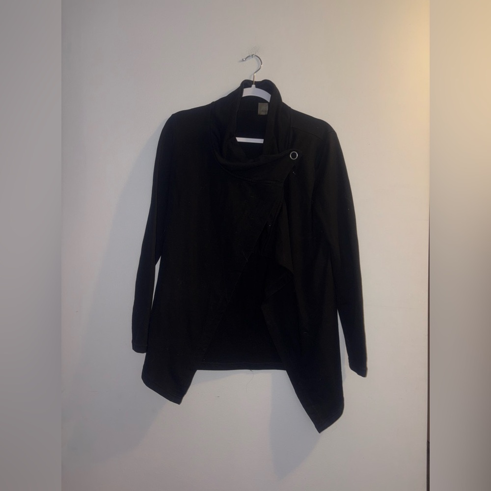 Danskin โข Black Wrap Jacket